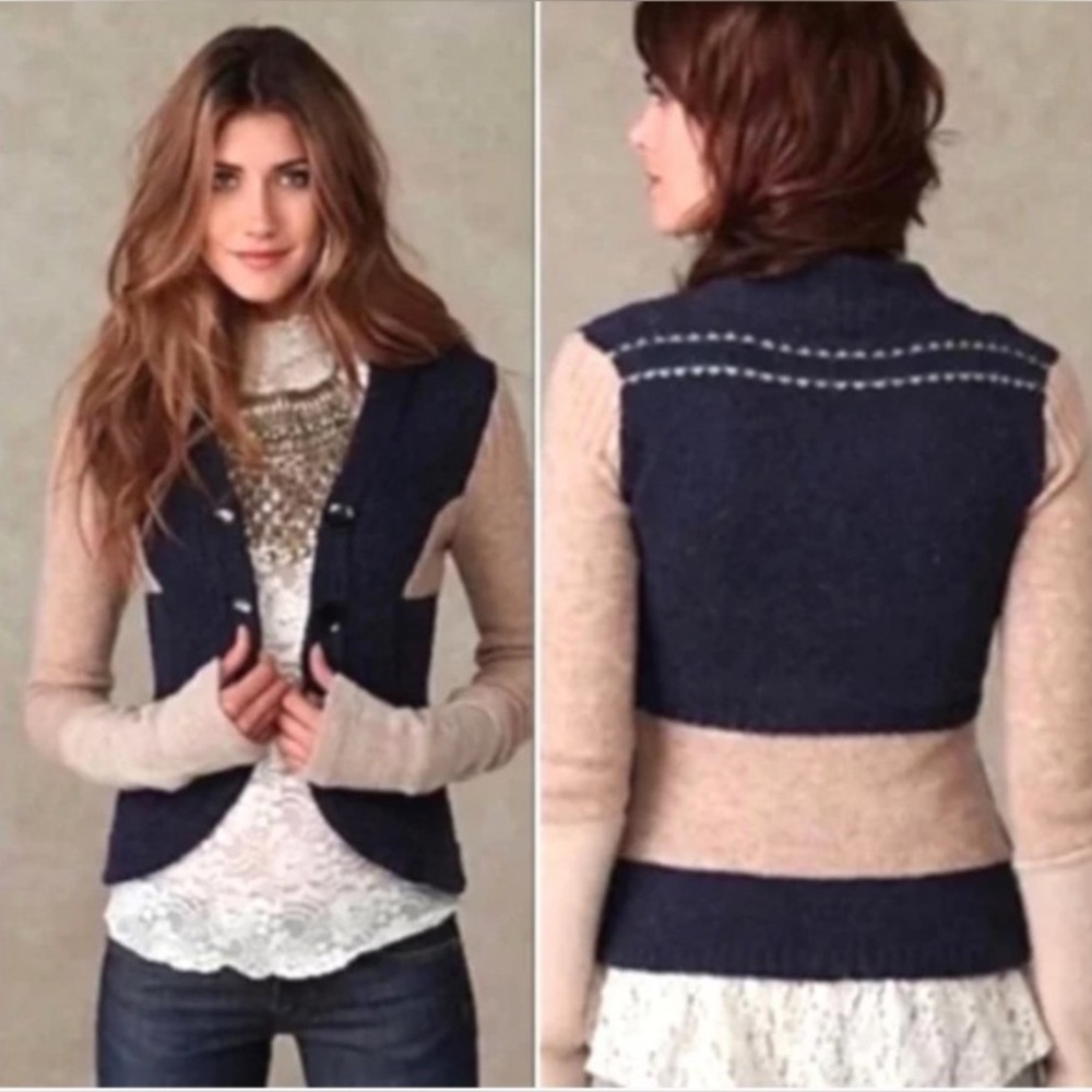 Free People Fitted V-Neck Cardigan Sweater, Navy Tan Boho Cottagecore Romantic